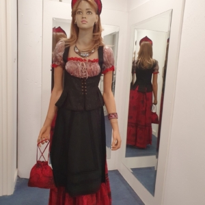 Traje Medieval Dama de los madroños