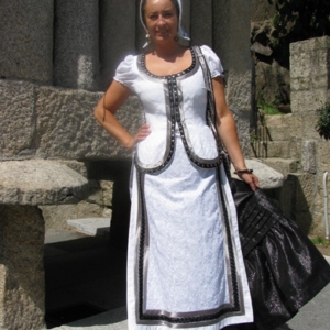 Traje Medieval Lechera de las montañas