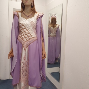 Traje Medieval del Amor y de la muerte