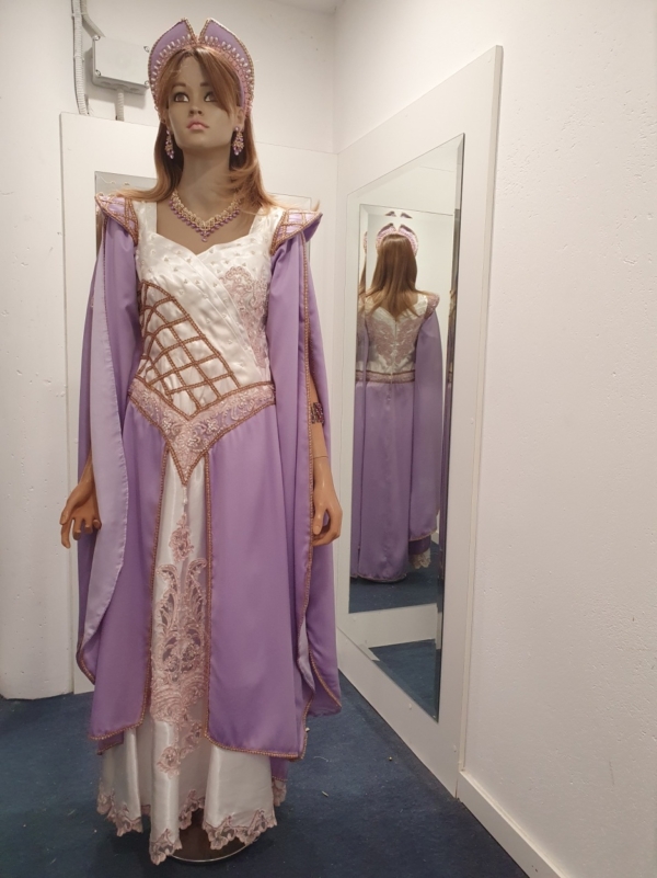 Traje Medieval del Amor y de la muerte