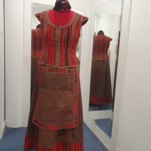 Traje Medieval de descanso en la Camara Real