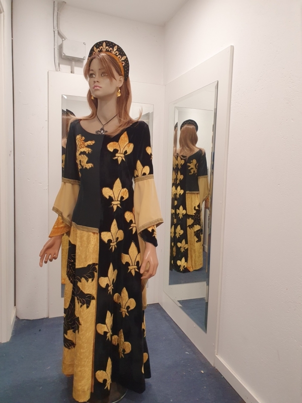 Traje Medieval Cortesana de la Corte Real