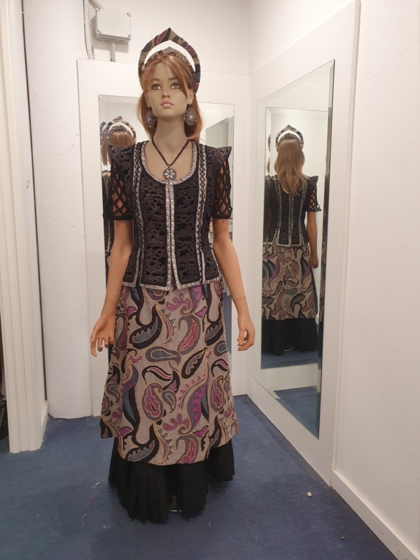 Traje Medieval Campesina de Gran Villa