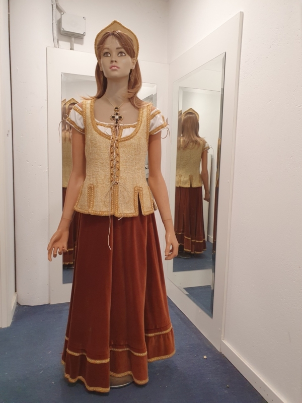 Traje Medieval Campesina burguesa de Paseo