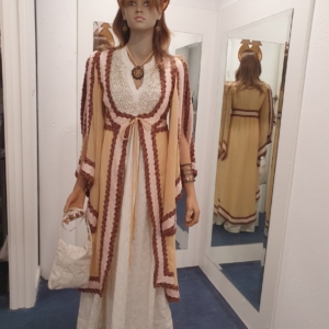 Traje Medieval de paseo estival